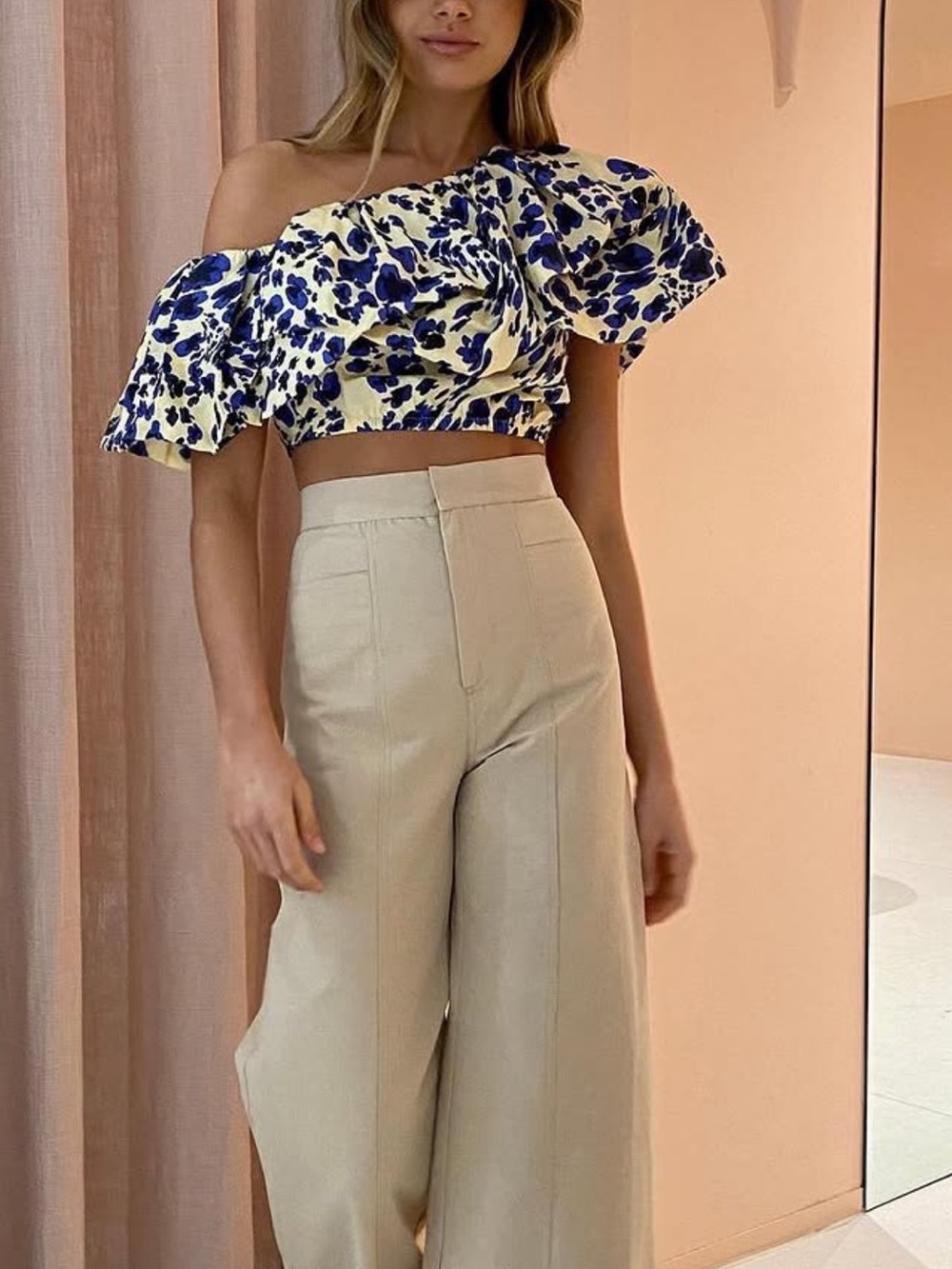 camilla & marc Blue and Cream Floral One-Shoulder Crop Top